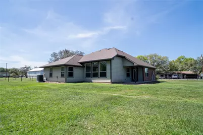 119 Hackberry Street, Louise, TX 77455 - Photo 30