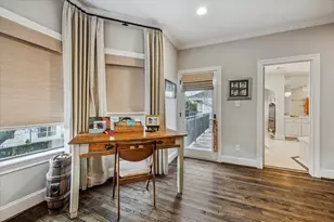 807 N 2nd St, Bellaire, TX 77401 - Photo 22