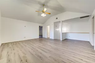 4754 Wynnview Dr, Friendswood, TX 77546 - Photo 34