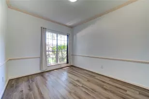 4754 Wynnview Dr, Friendswood, TX 77546 - Photo 6