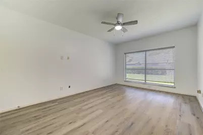 4754 Wynnview Drive, Friendswood, TX 77546 - Photo 20