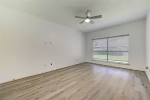 4754 Wynnview Dr, Friendswood, TX 77546 - Photo 20