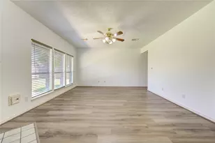 4754 Wynnview Dr, Friendswood, TX 77546 - Photo 14