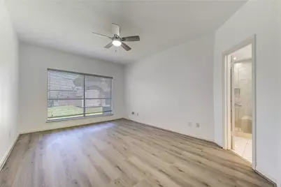 4754 Wynnview Drive, Friendswood, TX 77546 - Photo 18