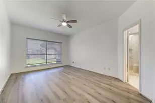 4754 Wynnview Dr, Friendswood, TX 77546 - Photo 18