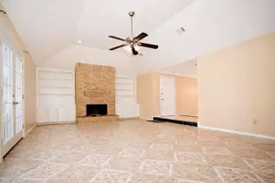 6318 Crakston St, Houston, TX 77084 - Photo 2