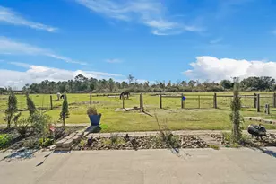 8120 Beach Haven Rd, Baytown, TX 77523 - Photo 10