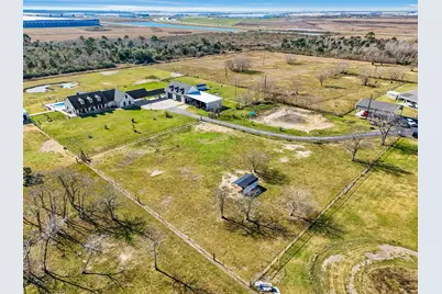 8120 Beach Haven Road, Baytown, TX 77523 - Photo 10