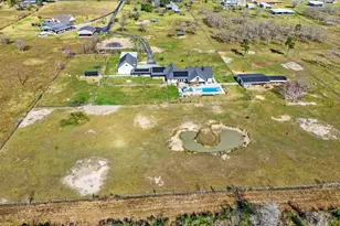 8120 Beach Haven Rd, Baytown, TX 77523 - Photo 1