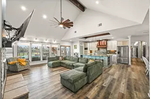 8120 Beach Haven Rd, Baytown, TX 77523 - Photo 12