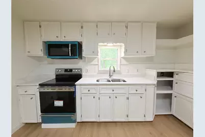 344 County Road 3310, Cleveland, TX 77327 - Photo 2