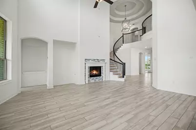 13701 Seneca Lake Drive, Texas City, TX 77510 - Photo 12