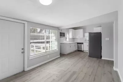 2616 46th Street, Dickinson, TX 77539 - Photo 16