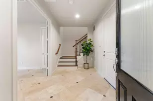 411 W 17th St, Houston, TX 77008 - Photo 12