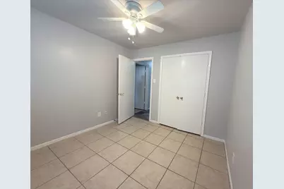 16131 Mission Glen Drive, Houston, TX 77083 - Photo 4
