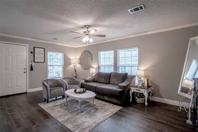 160 Varsity Drive, Huntsville, TX 77340 - Photo 6