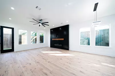 2501 Parker Road, Houston, TX 77093 - Photo 1