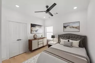 9015 Wellspring Dr, Houston, TX 77080 - Photo 20