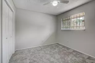 5825 W Tidwell Rd, Houston, TX 77092 - Photo 20