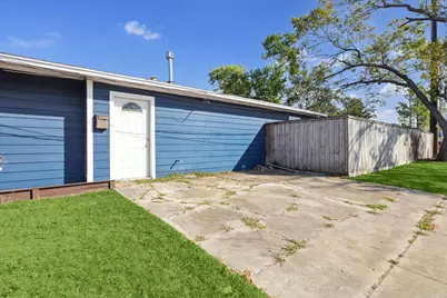 1147 Du Barry Lane #B, Houston, TX 77018 - Photo 10