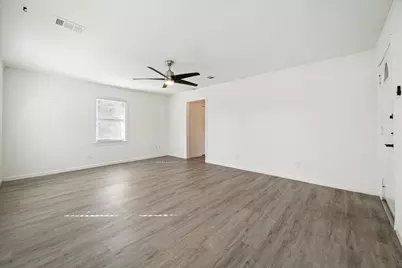 1147 Du Barry Lane #B, Houston, TX 77018 - Photo 6