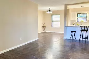 6834 Driftwood St, Houston, TX 77021 - Photo 2