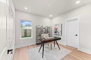 1102 Mansfield St, Houston, TX 77091 - Photo 12