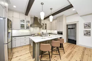 1202 Archer St, Houston, TX 77009 - Photo 6