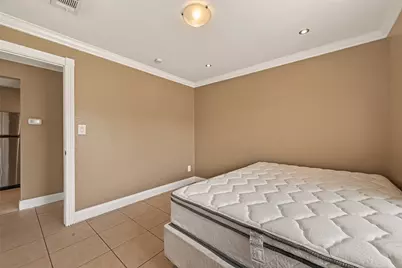 2201 Fountain View Drive #3, Houston, TX 77057 - Photo 14