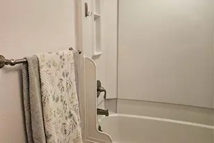 1311 Antoine Dr, Houston, TX 77055 - Photo 18