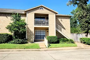 1311 Antoine Dr, Houston, TX 77055 - Photo 2