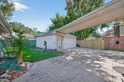 12710 Lady Jane, Houston, TX 77044 - Photo 36