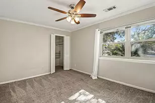 915 Merriman Ct, Friendswood, TX 77546 - Photo 12