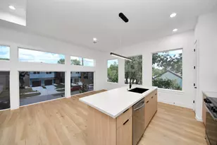 7117 Eastwood St, Houston, TX 77021 - Photo 10