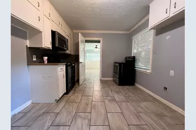 4003 Erby Street, Houston, TX 77087 - Photo 10
