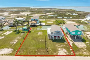 707 Pompano Ln, Freeport, TX 77541 - Photo 4