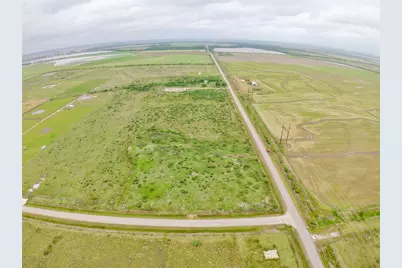 9224 Todd Road, Winnie, TX 77665 - Photo 4