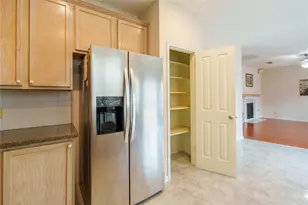 2 Mystic Glade Ct, The Woodlands, TX 77382 - Photo 18