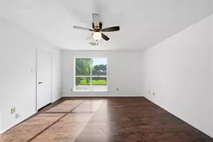 2110 Pepperglen Ct, Missouri City, TX 77489 - Photo 10