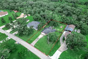 176 County Rd 840, Angleton, TX 77515 - Photo 26
