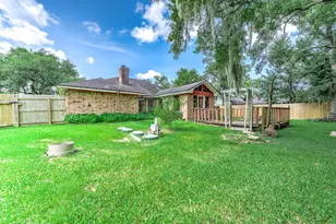 176 County Rd 840, Angleton, TX 77515 - Photo 24