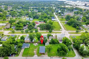 810 Lucky St, Houston, TX 77088 - Photo 16