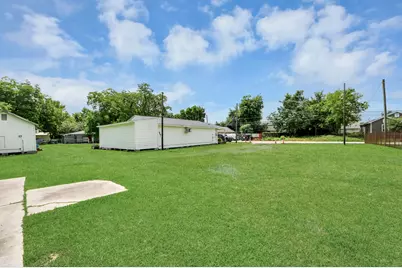 810 Lucky Street, Houston, TX 77088 - Photo 36
