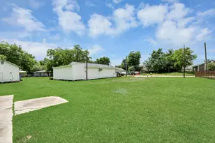 810 Lucky St, Houston, TX 77088 - Photo 36