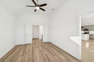 32107 Morning Luster CT, Fulshear, TX 77441 - Photo 8