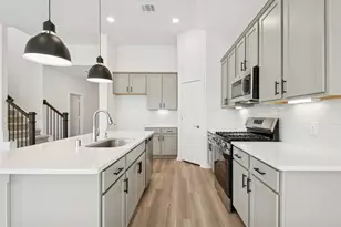 32107 Morning Luster CT, Fulshear, TX 77441 - Photo 2