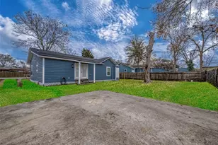 6322 Victoria St, Houston, TX 77020 - Photo 32