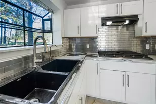 3203 Golden Willow Dr, Houston, TX 77339 - Photo 2