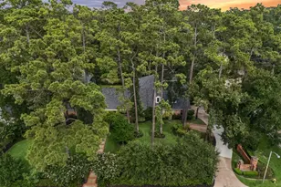 802 Flint River Dr, Houston, TX 77024 - Photo 40