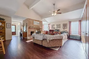 3306 Hunterwood Dr, Missouri City, TX 77459 - Photo 6